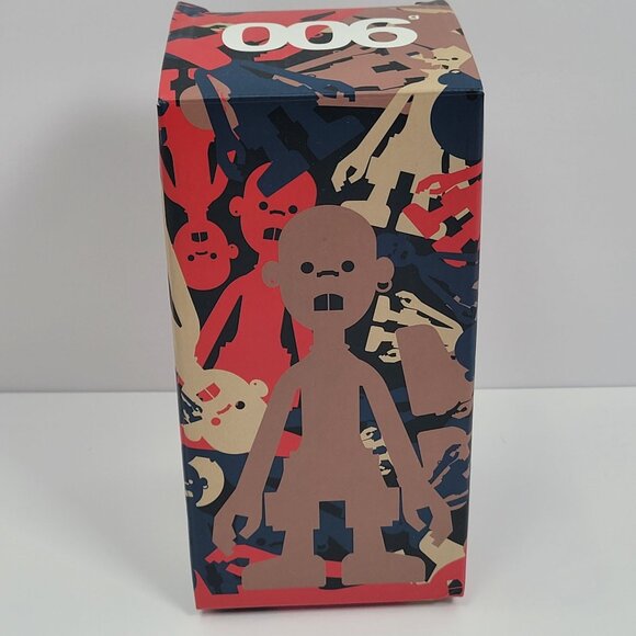 Michael Lau Prodig 006 Gardener Crazysmiles Vinyl Figure Toy With Accessories - Picture 3 of 12